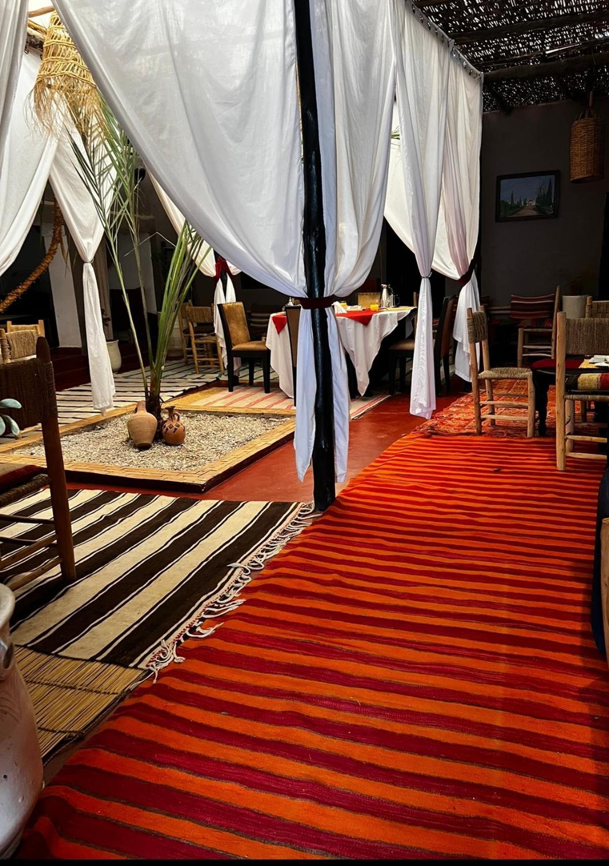 Dar Tadout Casa de hóspedes Aït Ourir Exterior foto